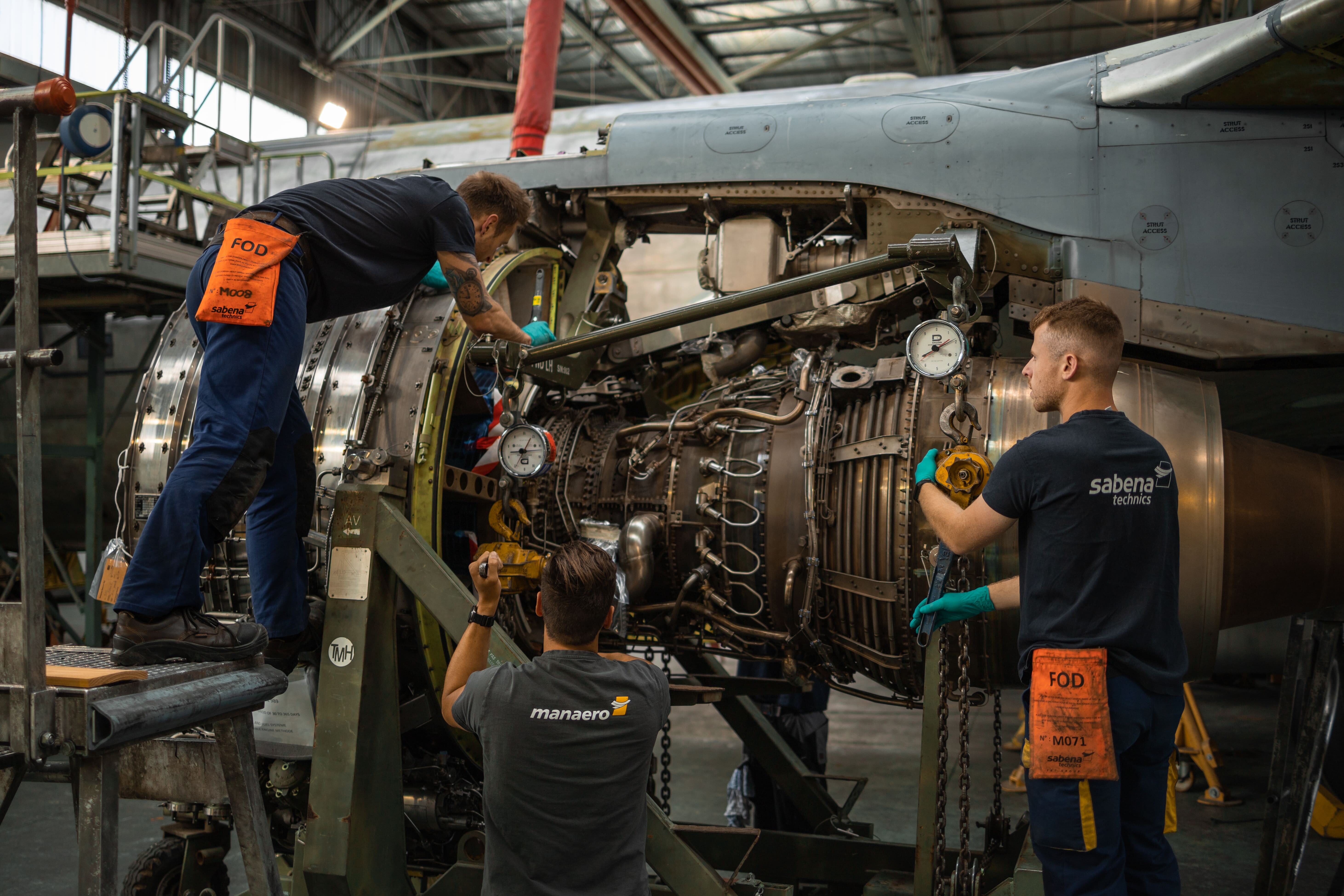 Les équipes de Sabena Technics Nîmes