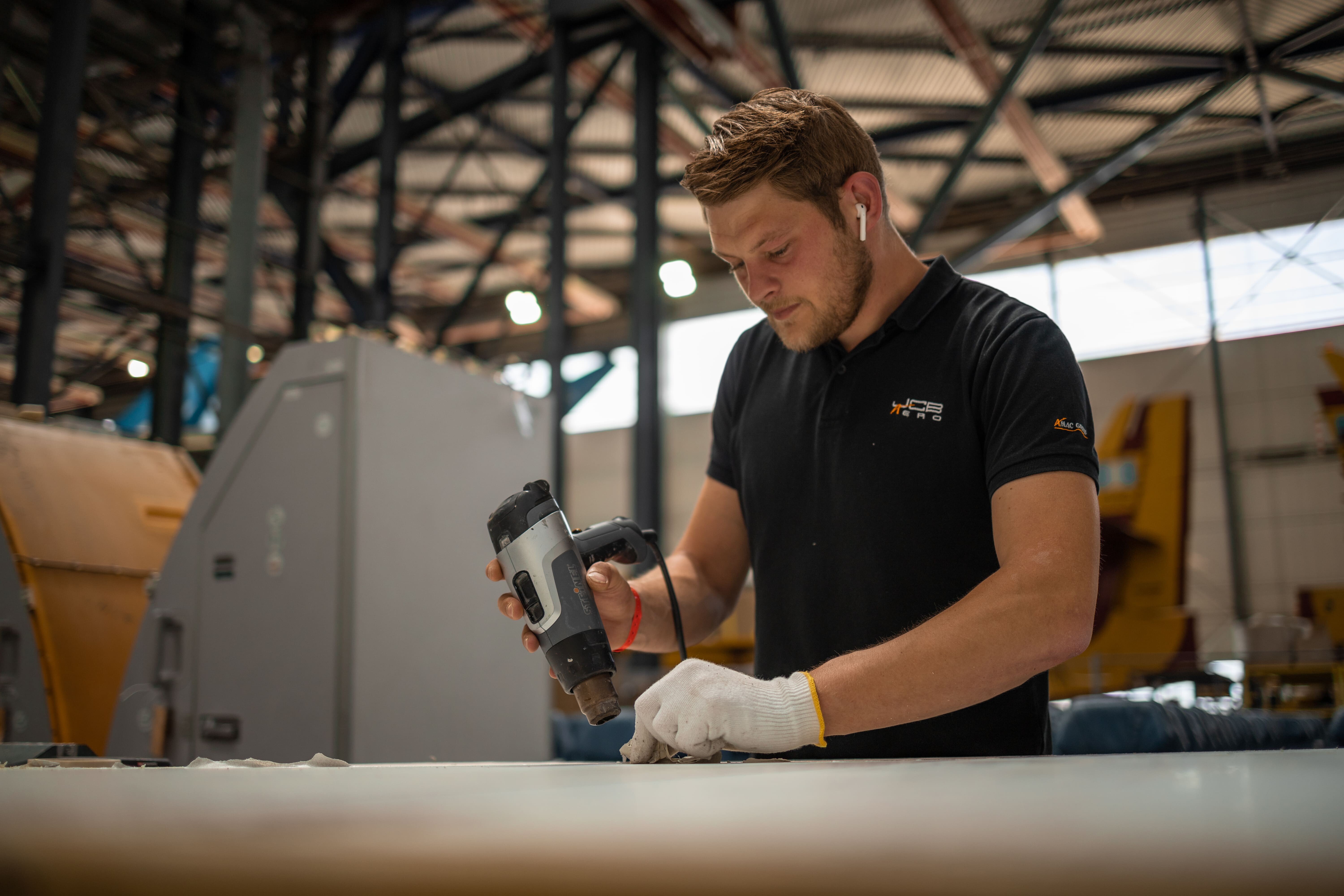 Les équipes de Sabena Technics Nîmes